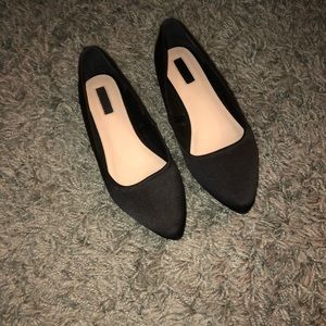 Black flats